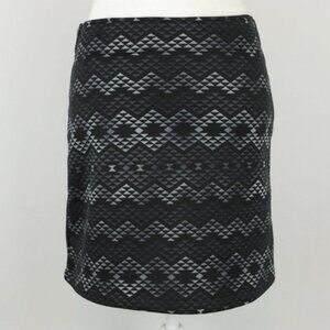 Athleta Wander Women's Small Black White Fleece Lined Layering Mini Skirt